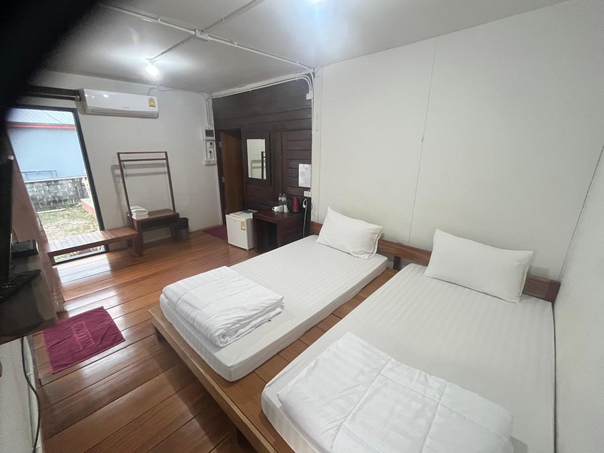 Sangkaset Resort Ban Mong Muang Exterior foto